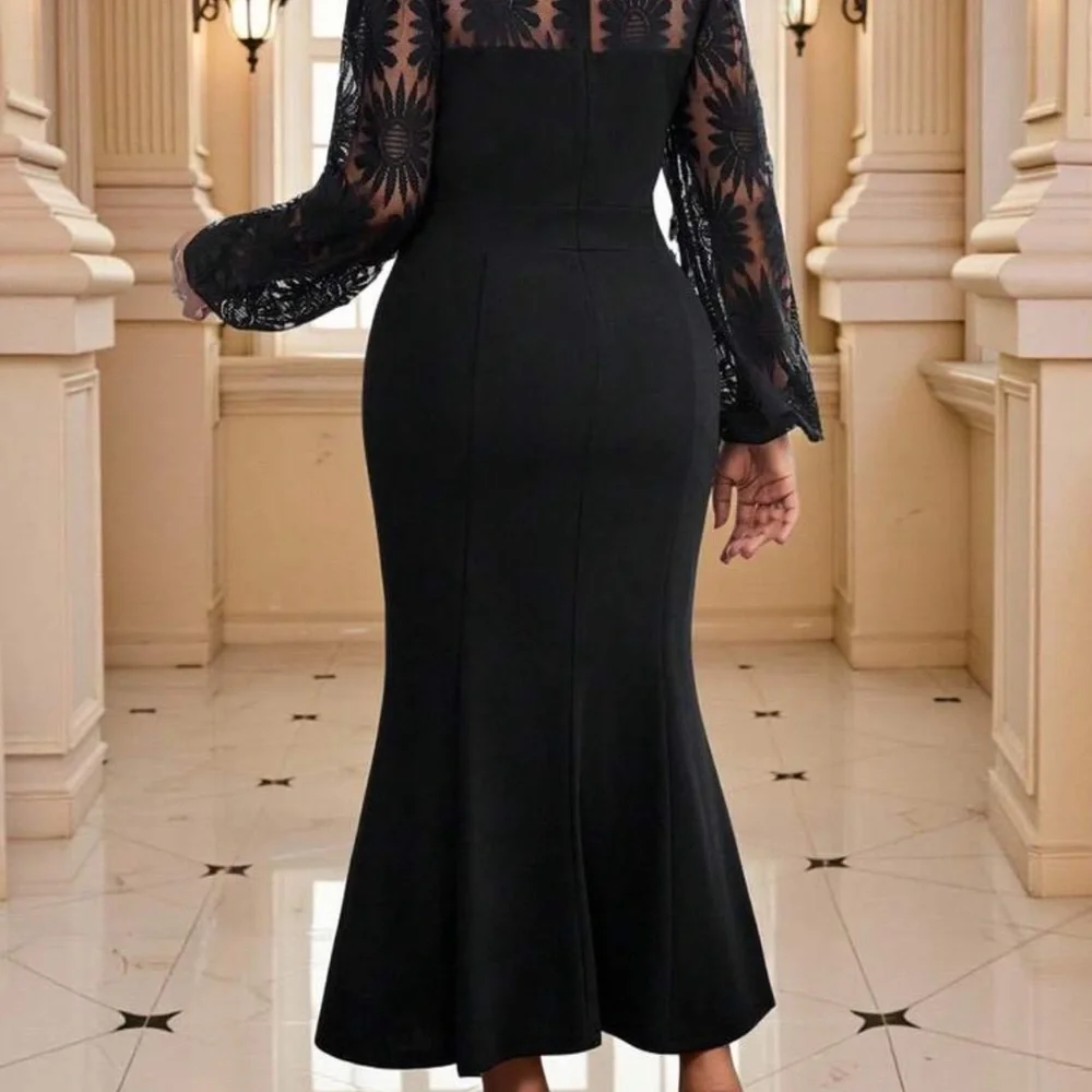 Elegant Black Lace Sleeve Dress - Picture 2 of 3